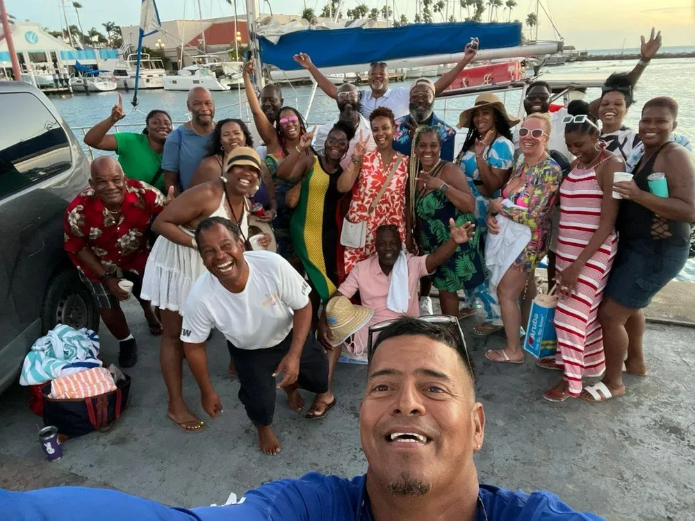 Catamaran Charter Aruba – Ocean Waves Sailing | Package Five