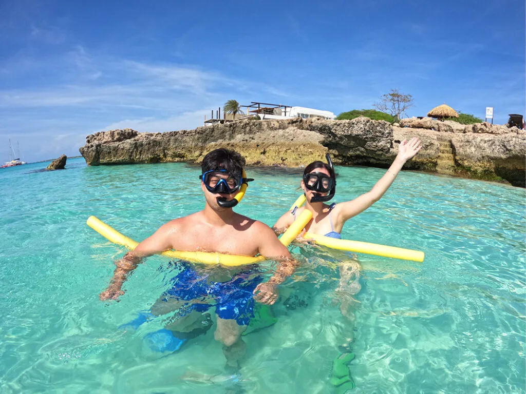 Aruba's Vitamin Sea - Small and Intimate Package